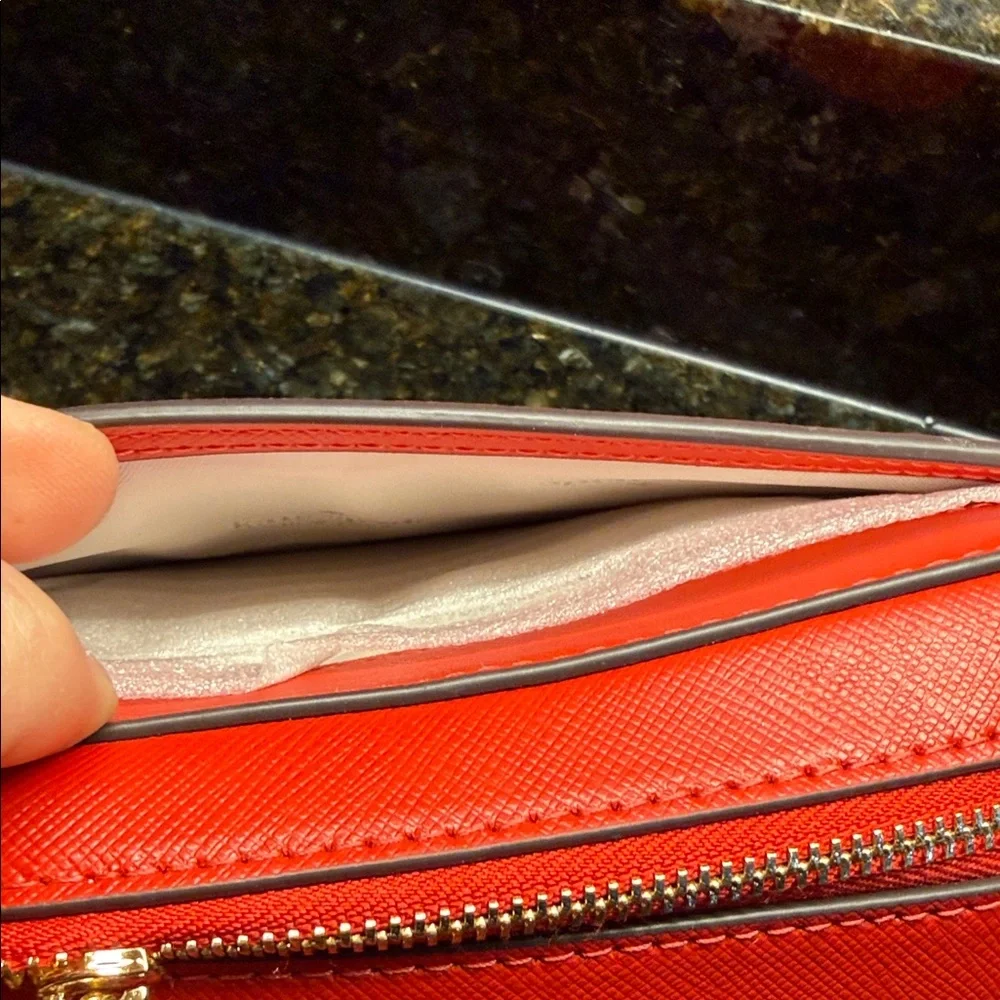 Kate Spade Scarlet Crossbody Bag - Picture 7 of 14